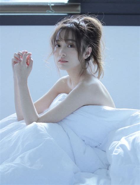 形容灰色的词服饰
